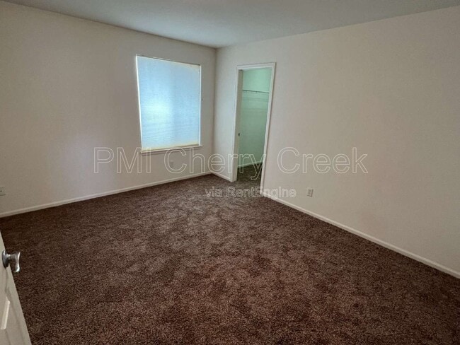 Building Photo - 2115 Selenite Ct