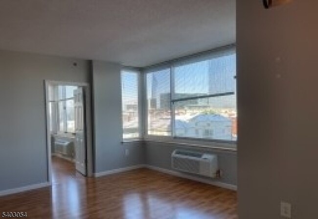 Building Photo - 100 Old Palisade Rd