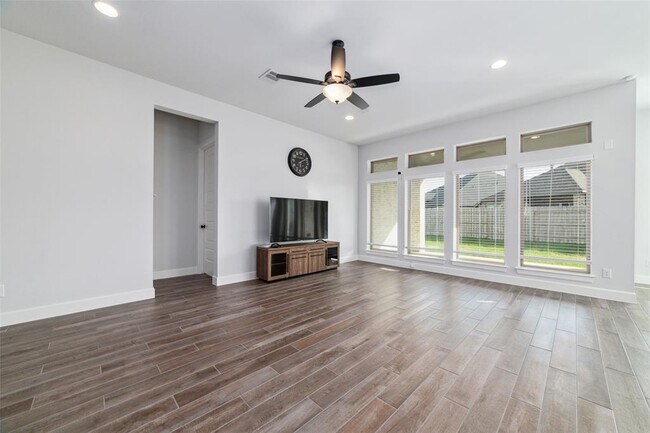 Building Photo - 19035 Dappled Mare Cir