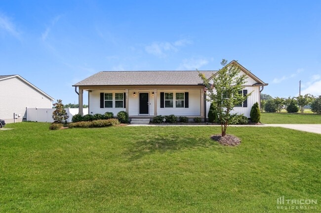 Primary Photo - 20 Pine Meadow Way