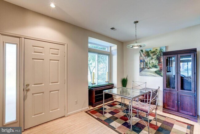 Building Photo - 12232 Fort Buffalo Cir