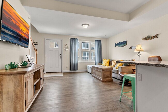 Building Photo - 128 Ashworth Ave