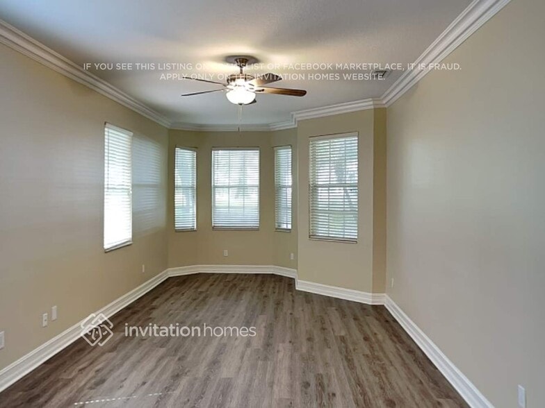Building Photo - 120 Steeplechase Cir