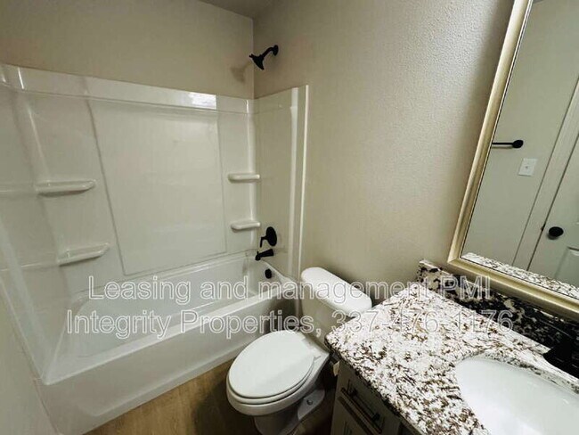 Building Photo - 101 Foster Grove Drive