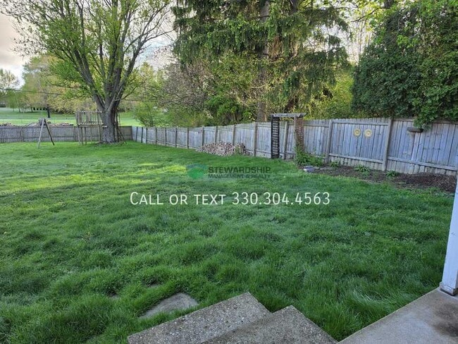 Building Photo - 1040 Stuart St NW