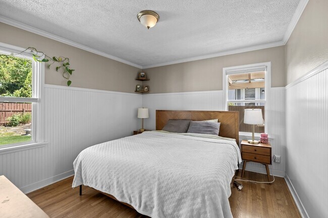 Building Photo - 2808 W Upton Ave