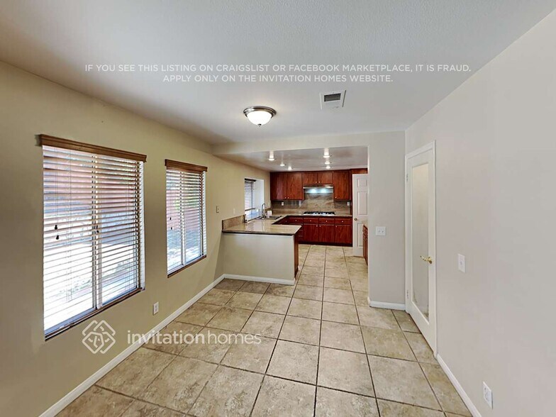 Building Photo - 43960 Northgate Ave