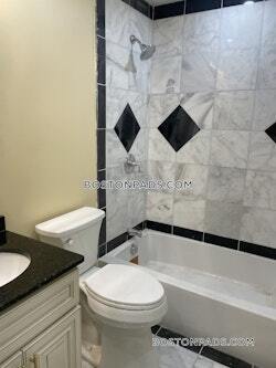 Building Photo - 29 Fessenden St