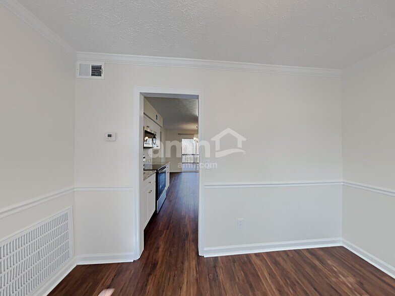 Building Photo - 1450 Brighton Cir