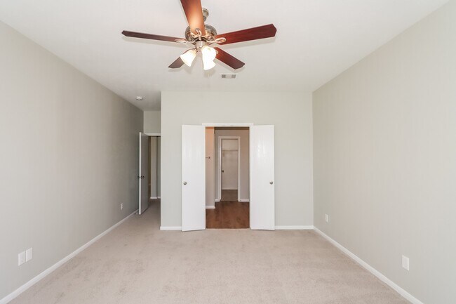 Building Photo - 11319 Sandermeyer Dr