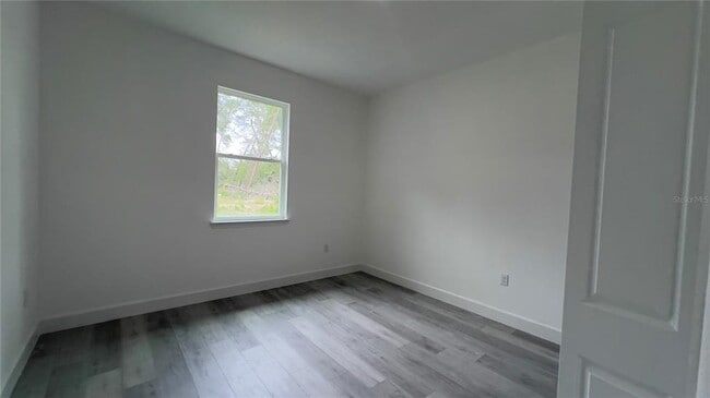 Building Photo - 16457 SW 27th Ave