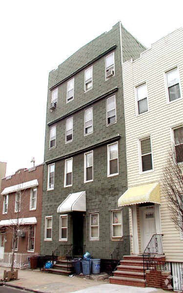 Primary Photo - 222 N 6th St