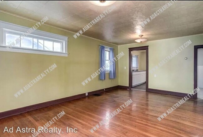 Building Photo - Awesome Location in Waldo-Coming SOON!!!