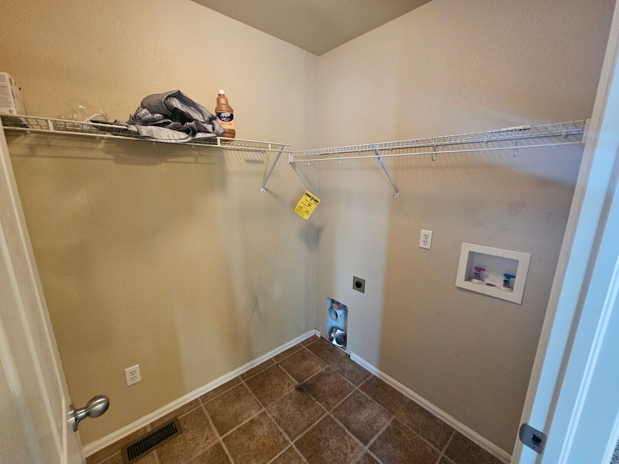 Building Photo - 5352 Canadian Rose View