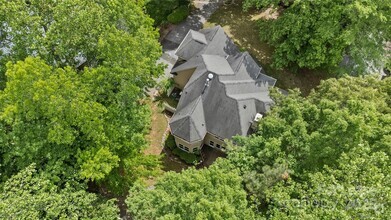 Building Photo - 3833 Denmeade Dr