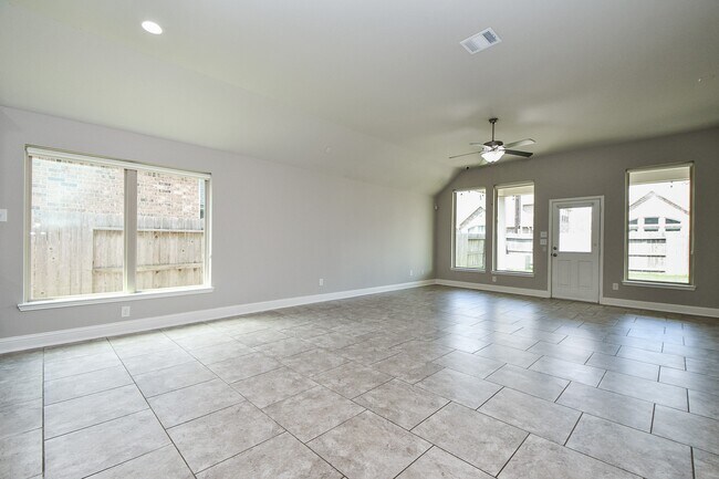 Building Photo - 15330 Ashbrook Dove Ln