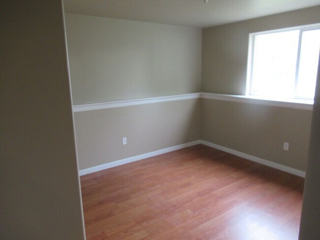 Building Photo - Home  in CDA in the Hawks nest