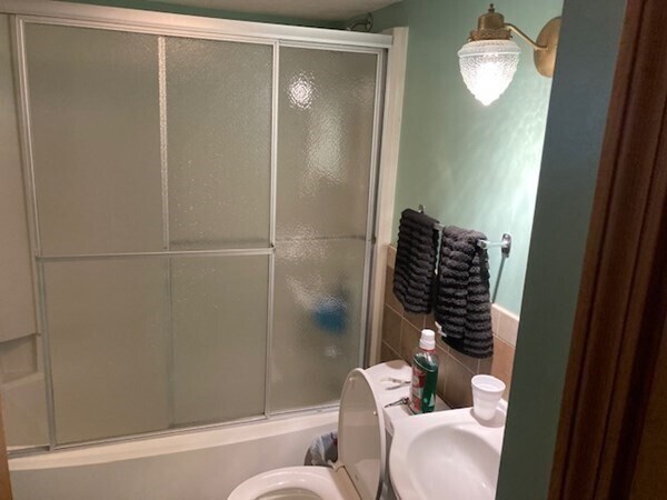 Building Photo - 14 Shakespeare Rd