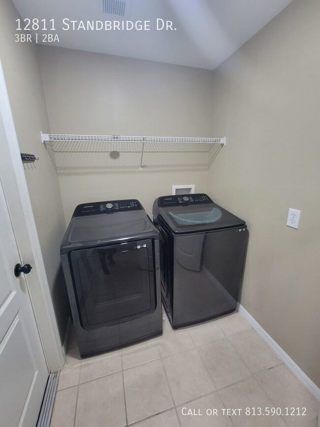 Building Photo - Beautifully Maintained Panther Trace Home