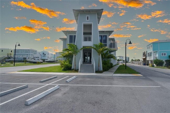 Building Photo - 94825 Overseas Hwy