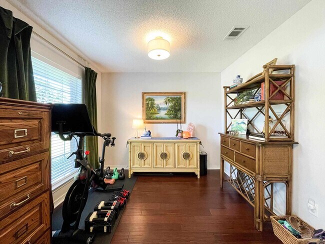 Building Photo - 1216 Benning Pl