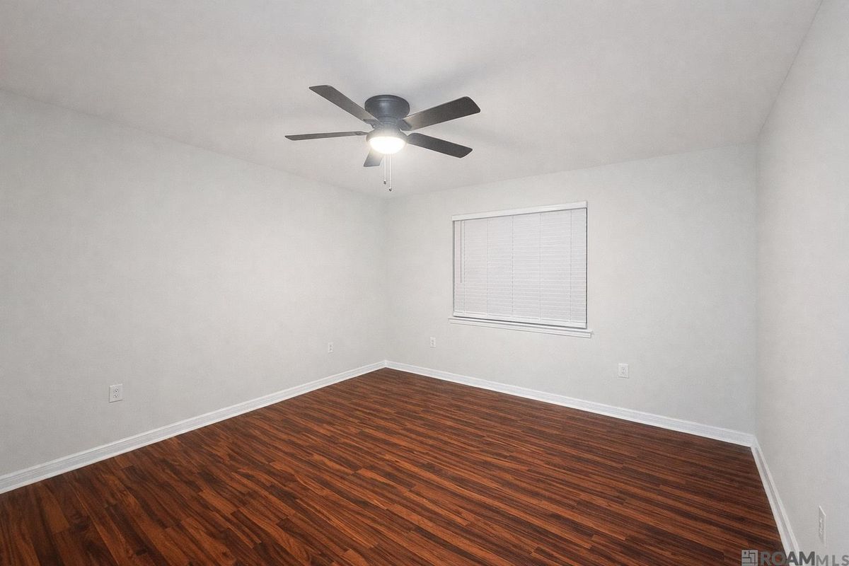 Building Photo - 224 Ocean Dr