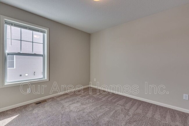 Building Photo - 12626 Pond View Rd