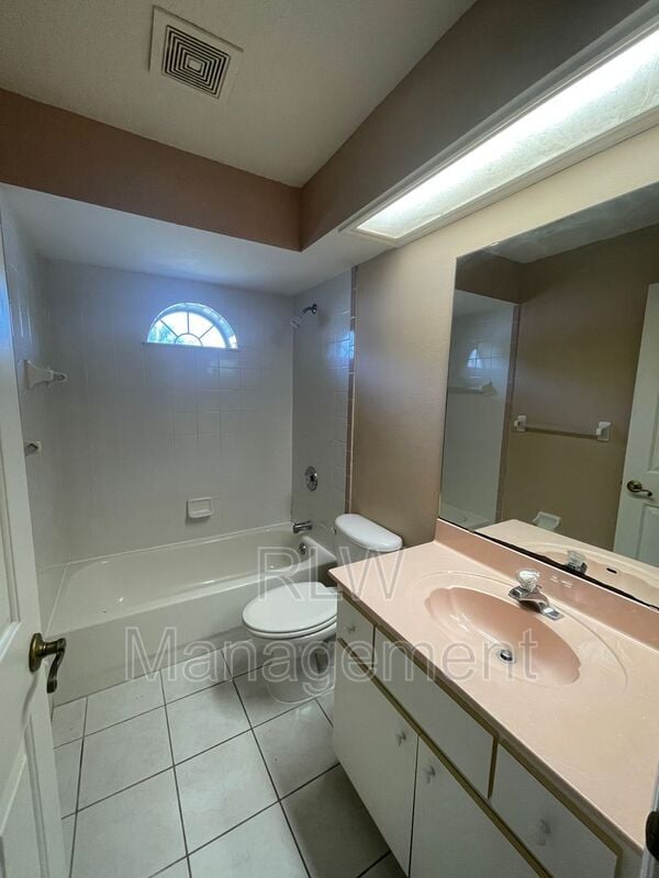 Building Photo - 12532 Pitch Dr