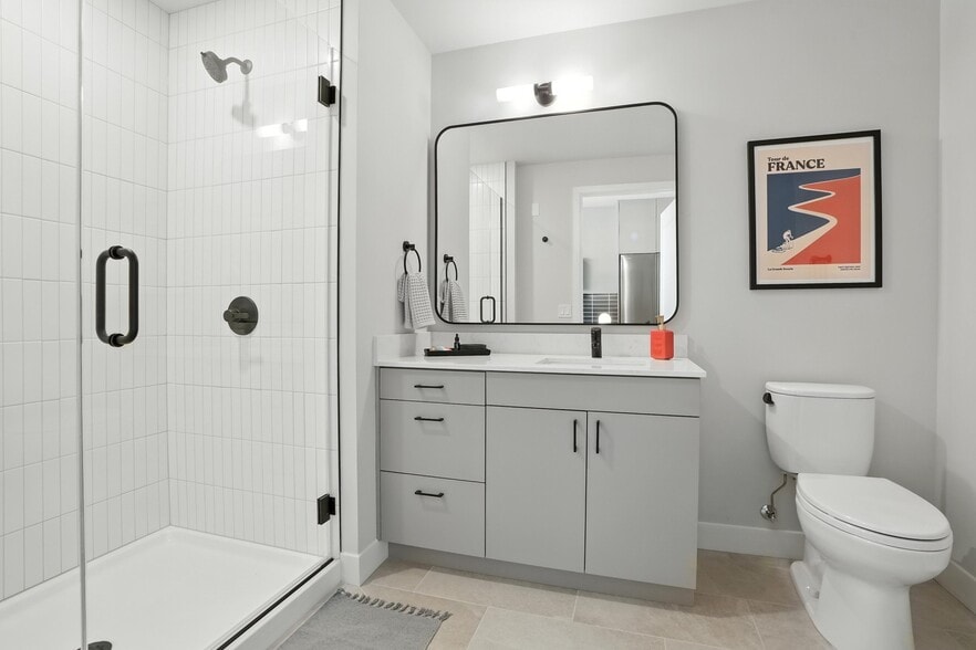 Building Photo - 1101 W Carroll Ave