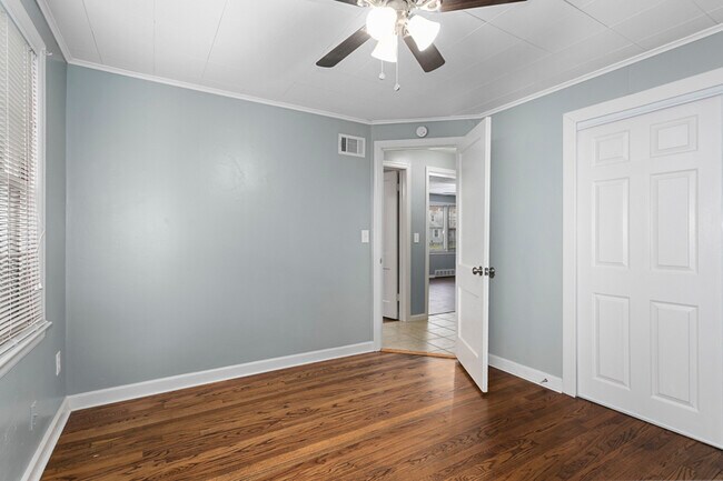 Building Photo - 5119 Woodson Rd