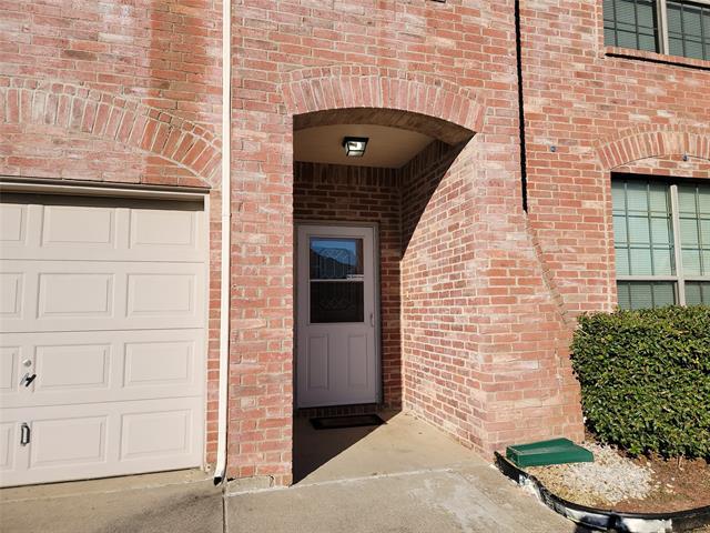 Building Photo - 8537 Muir Dr