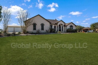 Building Photo - 7033 Robin Hood Way