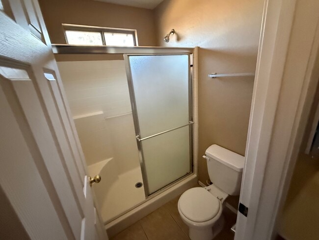 Building Photo - 1636 E Bishop Dr