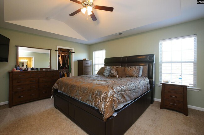 Building Photo - 649 Teaberry Dr