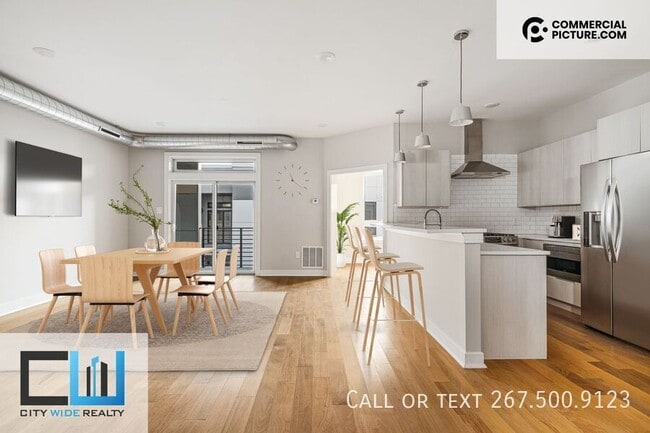 Building Photo - 3202 Capri Dr