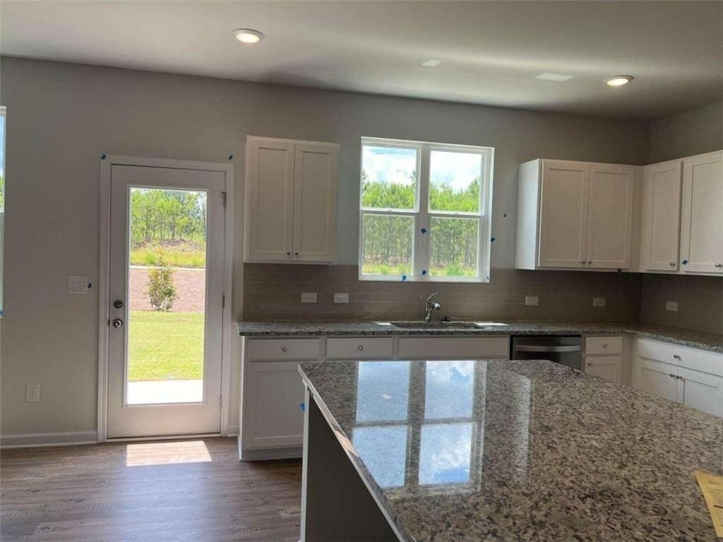 Building Photo - 420 Pt Pl Dr