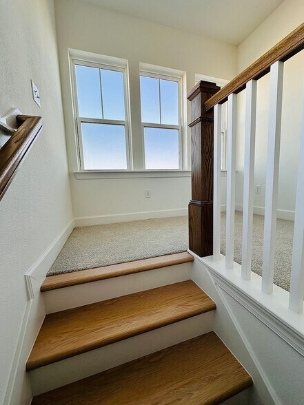 Building Photo - 165 Seabrook Vlg Ave