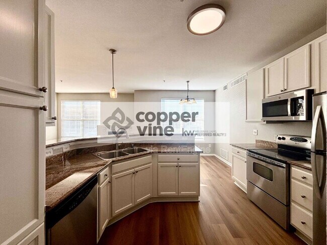 Building Photo - 2855 Blue Sky Cir