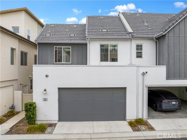 Building Photo - 134 Modjeska