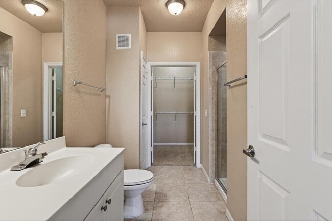 Building Photo - 8539 Gate Pkwy W