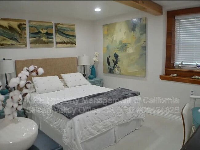 Building Photo - 21518 Almaden Rd