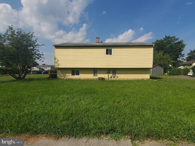 Building Photo - 250 Purdue Ave