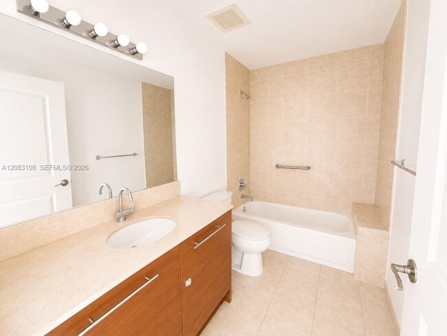 Building Photo - 2681 N Flamingo Rd