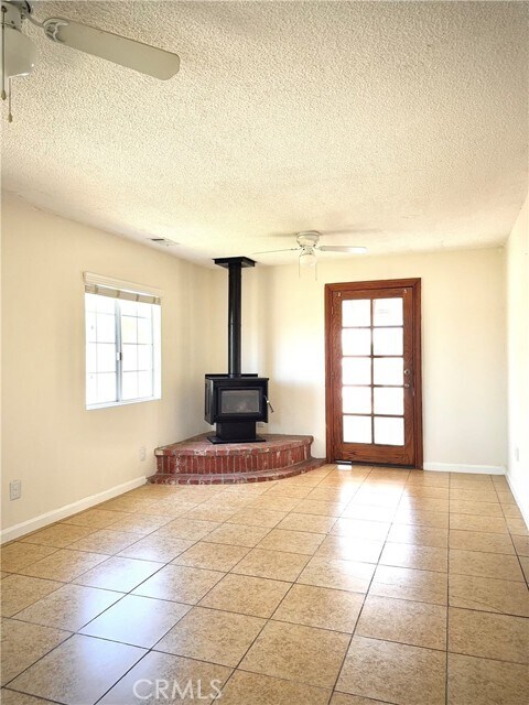 Building Photo - 1308 Vallejo Dr