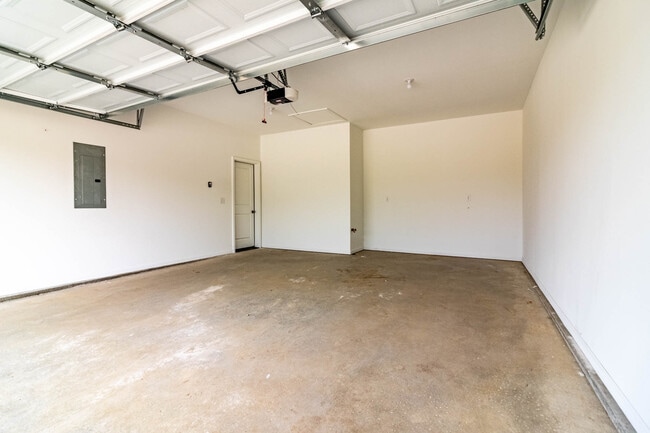 Building Photo - 1526 Park Ave