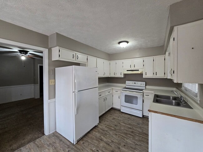 Building Photo - 6003 McDougal Dr