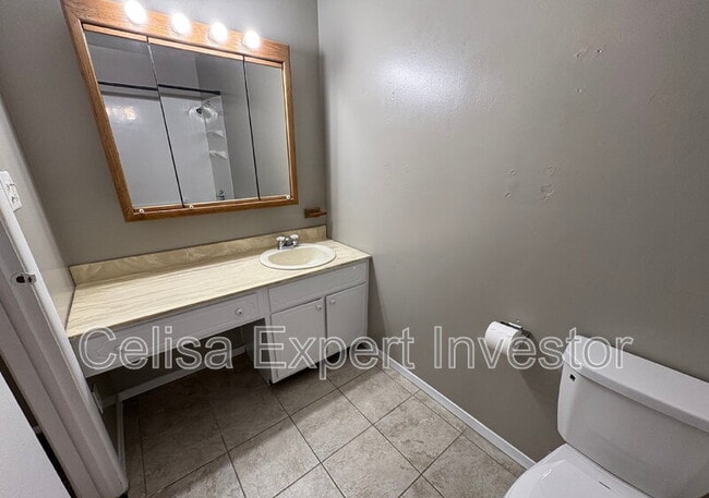Building Photo - 4611 Dutchess Ln