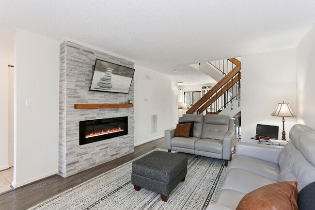 Building Photo - Welcome Home!