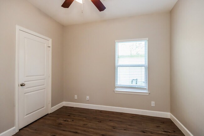 Building Photo - 20315 Shire Ridge Ln