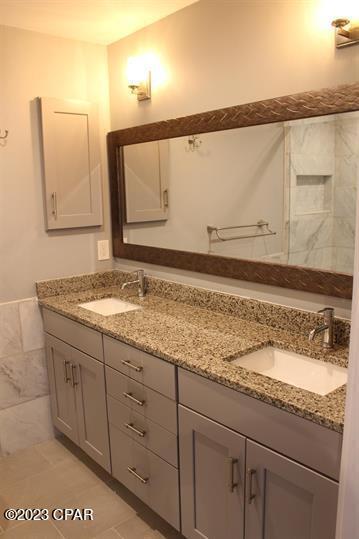 Building Photo - 7715 Shadow Bay Dr